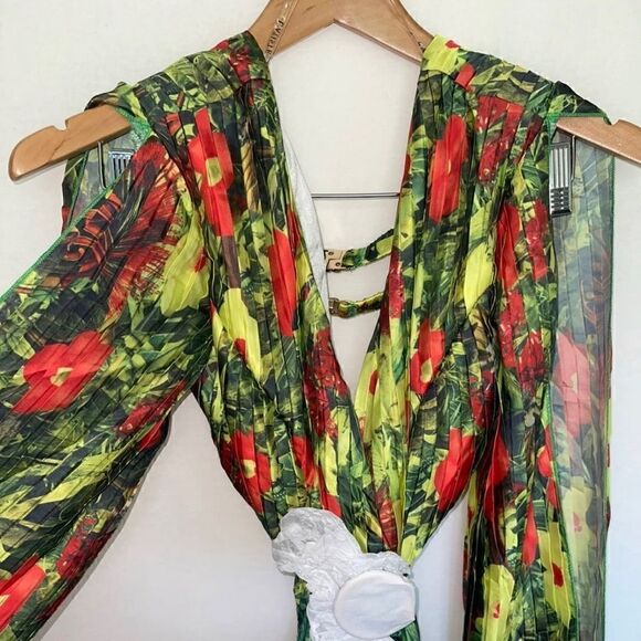 Tropical Waterfalls Maxi Dress - Picture 7 of 16